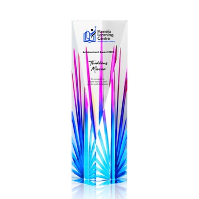 Elegant Faceted Crystal Vase
